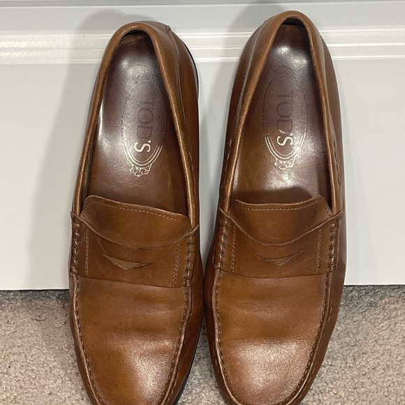 Tod\'s Brown Leather Penny Loafers Classic Slip-On main image 4